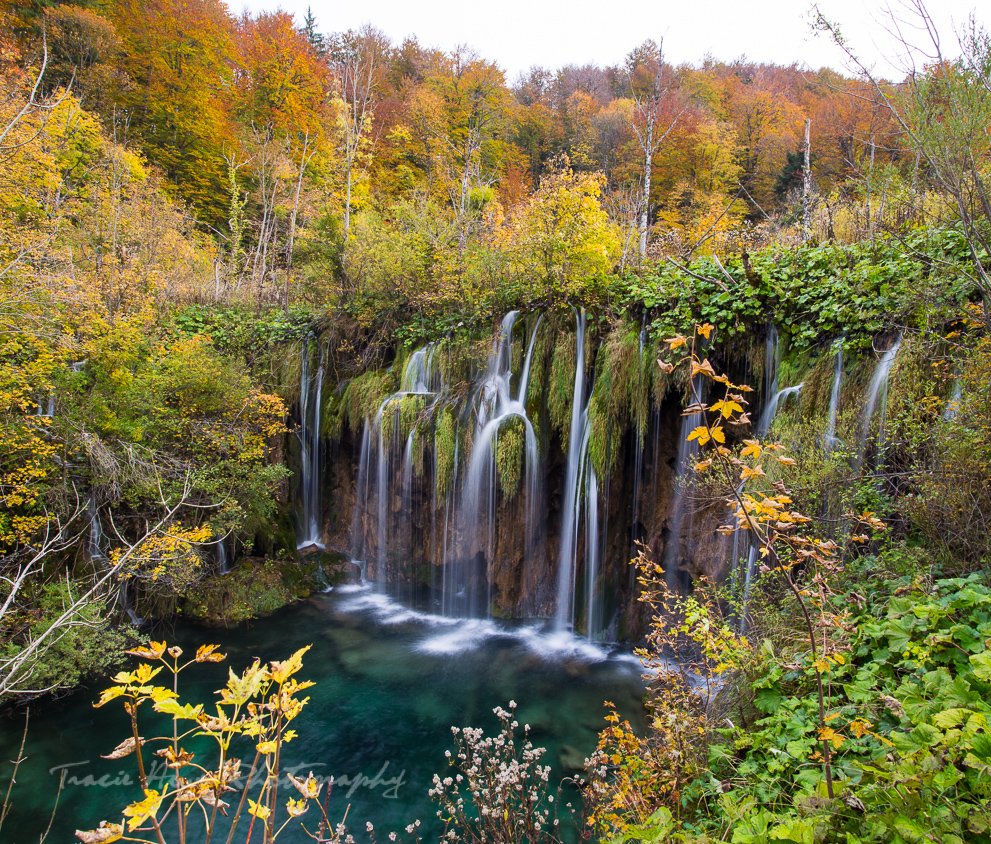 visiting Plitvice Lakes National Park in the fall