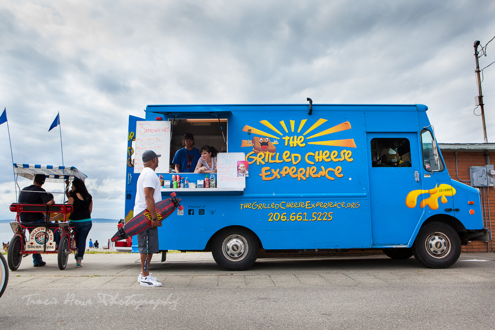 The Grilled Cheese Experience food truck at Alki