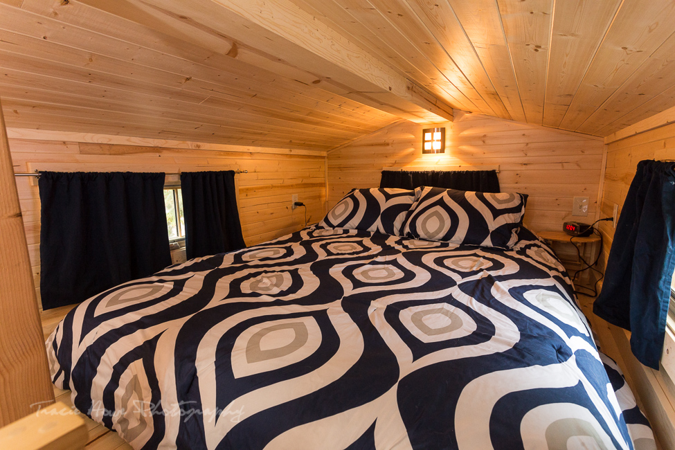 Tiny House bed in Leavenworth 